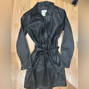 Abercrombie and fitch faux leather button up dress with tie